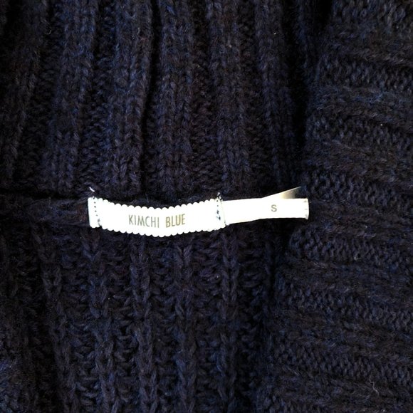 Kimchi Blue Navy V neck Knit sweater - Picture 10 of 10